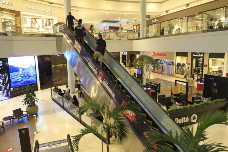 Ano Novo: confira o horário de funcionamento de shoppings no ES