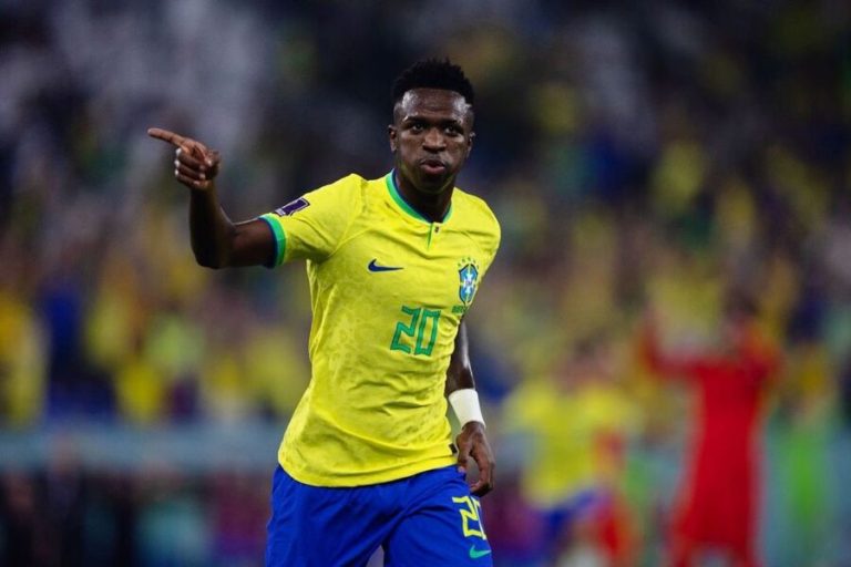 Vini Jr. cobra punições após novo ataque racista: ‘LaLiga segue sem fazer nada’