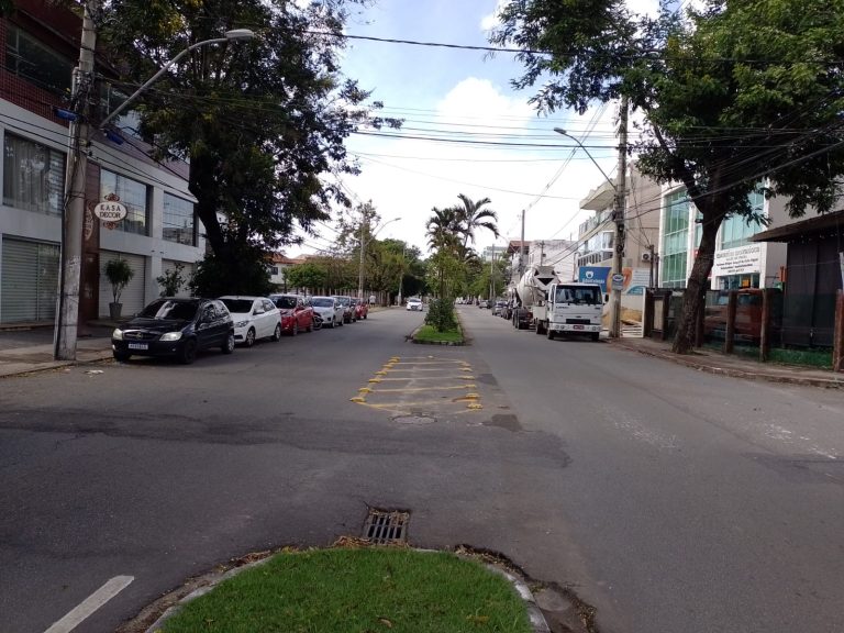 Jovem é preso acusado de roubar mulheres na Mata da Praia