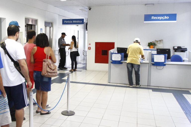 Novas regras para solicitar a aposentadoria pelo INSS neste ano
