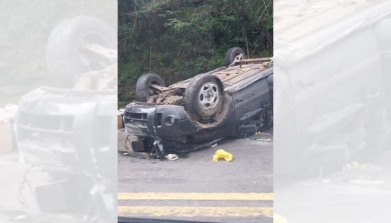 Turista de MG morre em acidente na BR-262 no ES