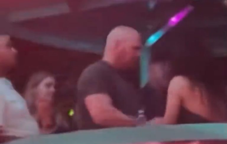 Presidente do UFC, Dana White é filmado agredindo a mulher em festa