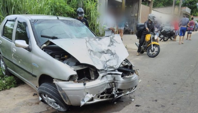 Motociclista morre em acidente com carro no Sul do ES