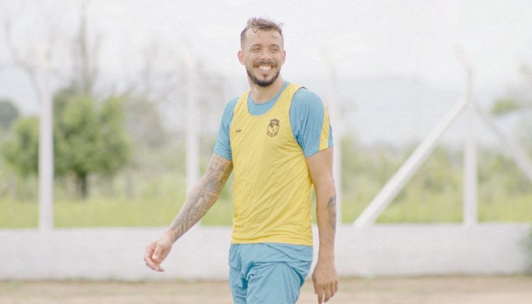 Time do Nova Venécia tenta seguir embalado