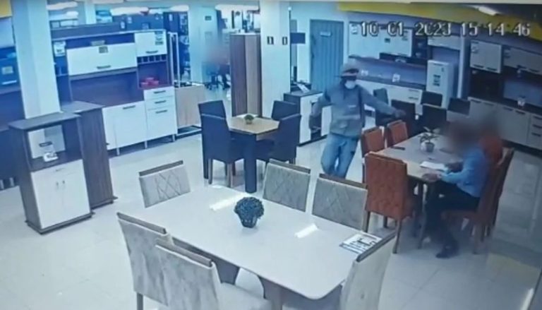 Assalto em loja no ES termina com um preso após perseguição
