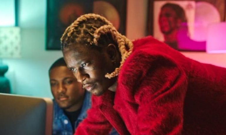 Rapper é acusado de participar de entrega de drogas dentro de tribunal