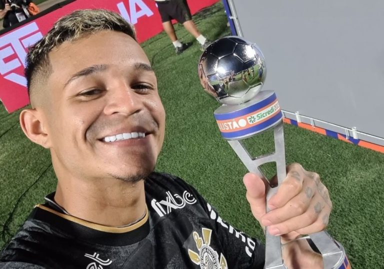 Corinthians encerra tabu e vence São Paulo no Morumbi com dois de Adson