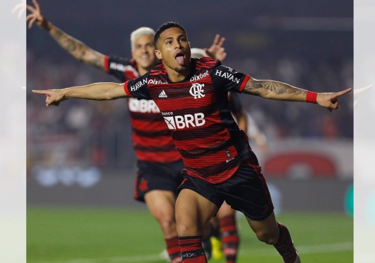 Flamengo anuncia venda de João Gomes para time Inglês. Veja qual