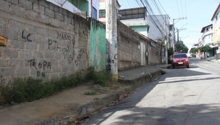 Caminhoneiro é morto a tiros após briga por jogo de sinuca em Cariacica