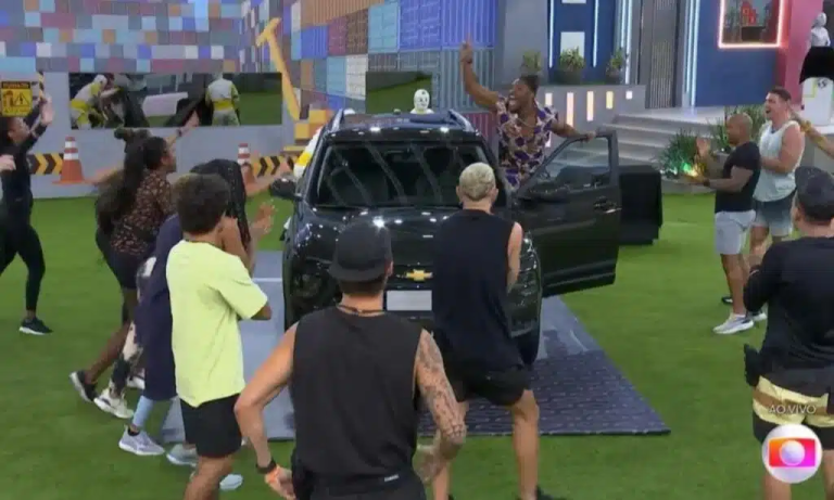 BBB 23: Fred Nicácio volta e Marília é a primeira eliminada