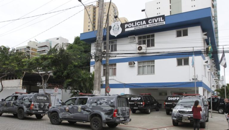 Polícia pede denúncias da população sobre morte de jovem no Sambão do Povo