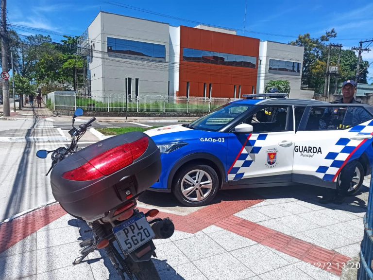 Guarda de Vitória detém homem com mais de R$ 4 mil em drogas