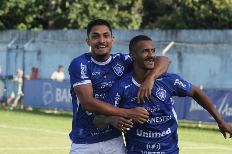 Vitória vence Vilavelhense e se torna líder isolado do Capixabão