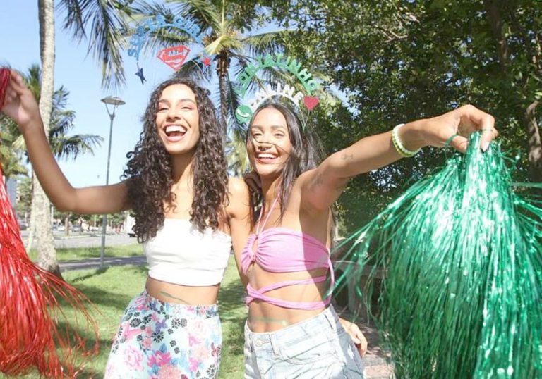 Confira os melhores acessórios para brilhar no Carnaval