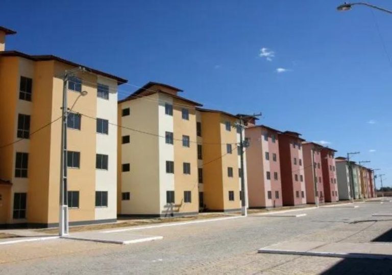 Volta do ‘Minha Casa, Minha Vida’ vai gerar pelo menos 10 mil empregos no ES