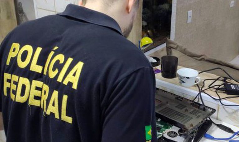 Empresas são alvo de operação da PF por venda de diplomas falsos de Medicina