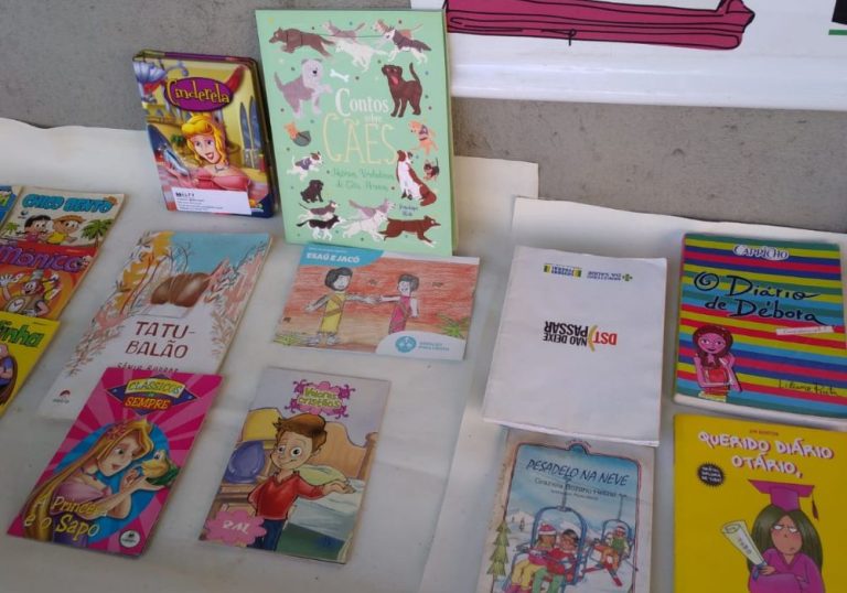 Evento comemora um ano de projeto que doa livros no ES