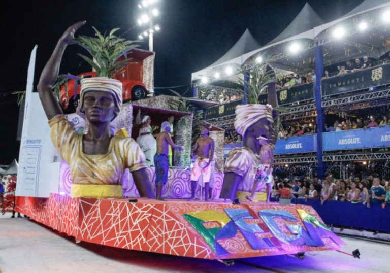 Pega no Samba vence Grupo A e sobe para o Grupo Especial do Carnaval de Vitória