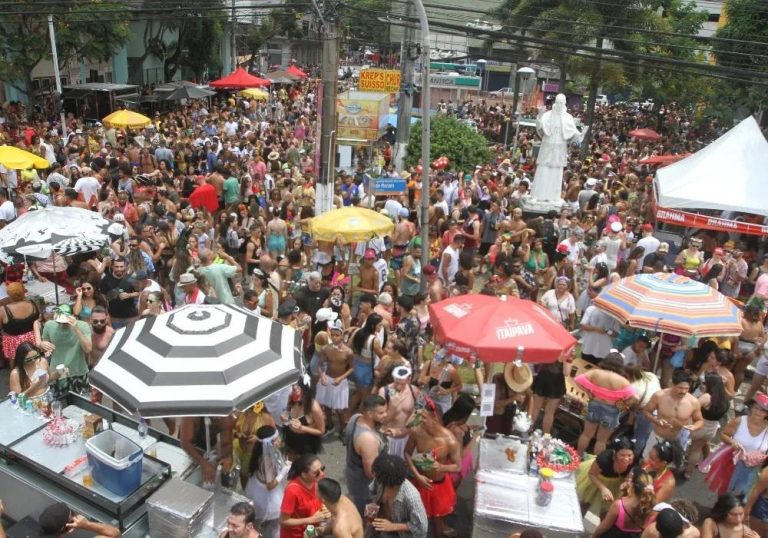 Segunda de Carnaval recheada de atrações no ES