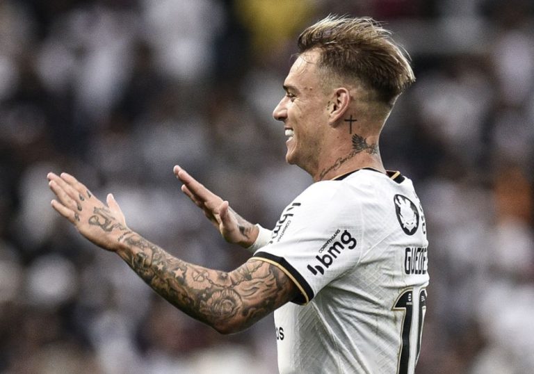 Corinthians vence Mirassol e Róger Guedes assume artilharia