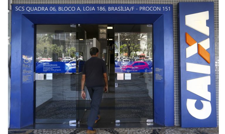Bancos voltam a funcionar após feriado de carnaval