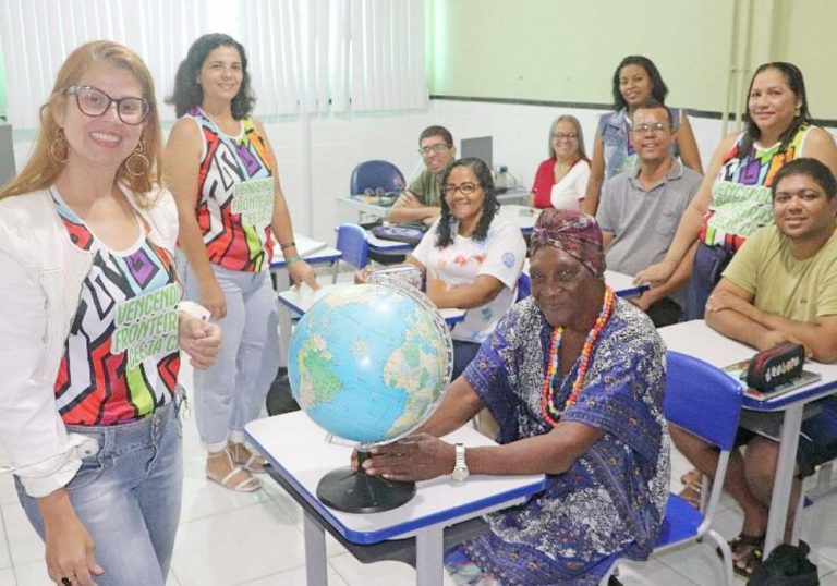 Projeto que traz aluno de volta à escola é premiado