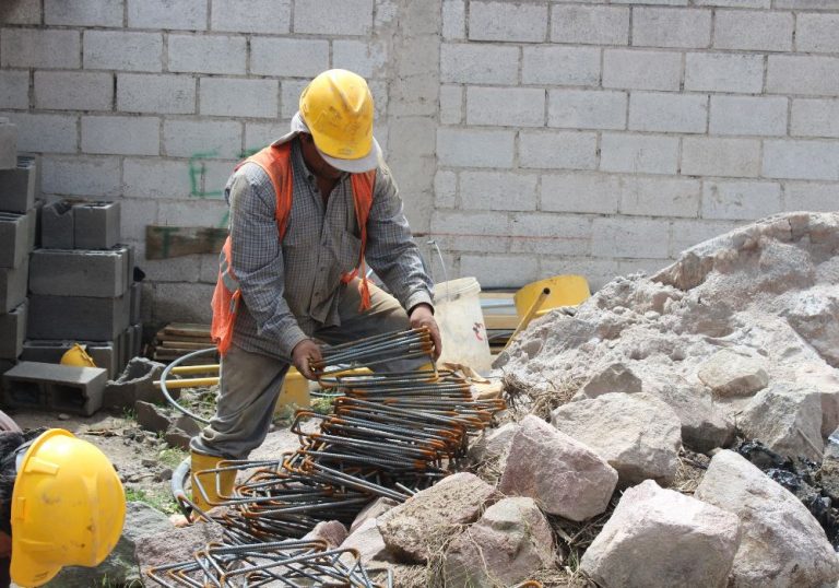 Micro e pequenas empresas criam 72% dos empregos
