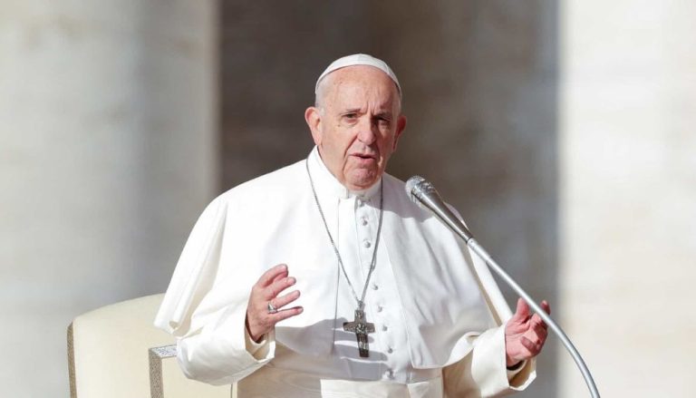 Papa Francisco defende que cinema desperte o espanto para avivar a fé em Deus