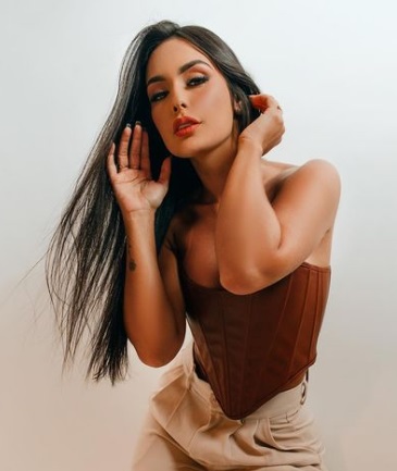 Internautas pedem expulsão de Larissa por agressão dentro do BBB 23
