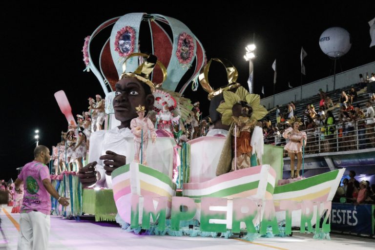 Veja como foi o desfile da Imperatriz do Forte