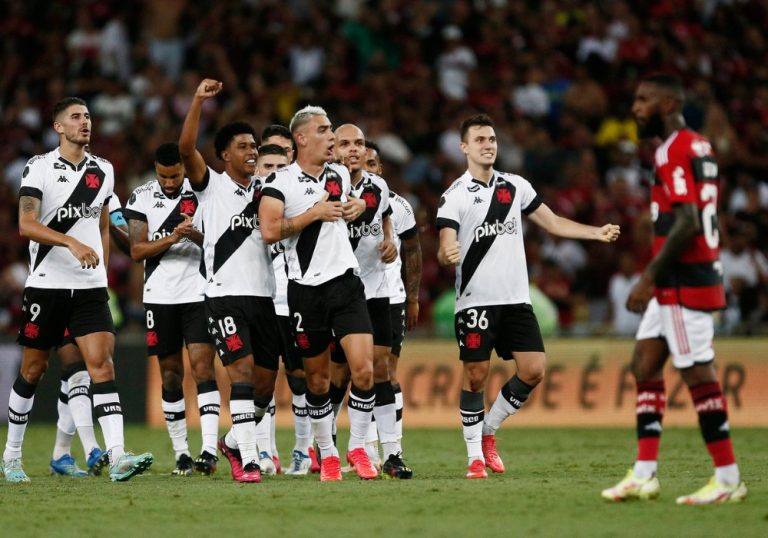 Vasco vence o Flamengo e chega a terceira colocação do Carioca 2023