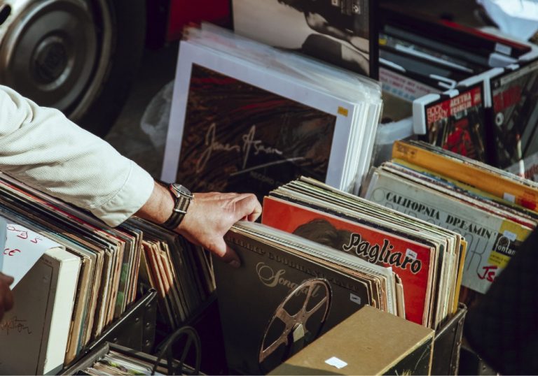 Vendas de vinis superam as de CDs pela primeira vez desde 1987
