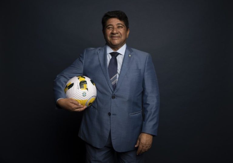 Presidente da CBF vai à Europa em abril em busca de técnico da seleção