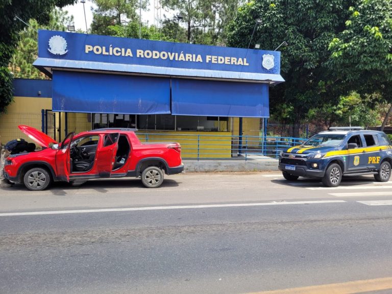 Após trocar cabeças de gado por caminhonete roubada, homem é preso pela PRF