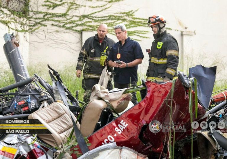 Helicóptero cai em São Paulo e quatro pessoas morrem