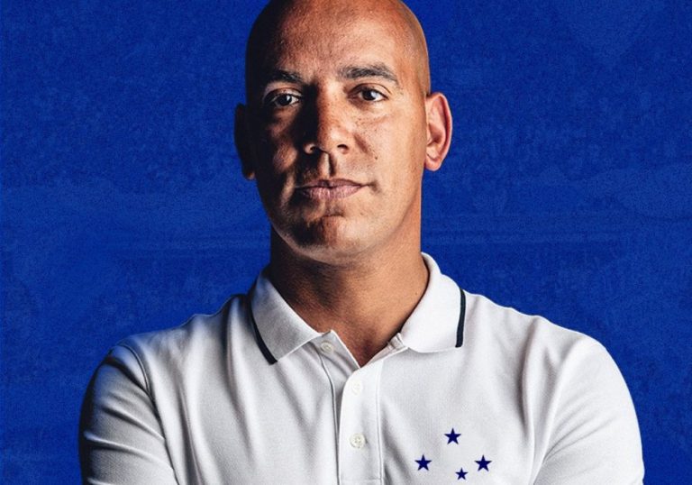Cruzeiro aposta em técnico português iniciante para substituir Pezzolano