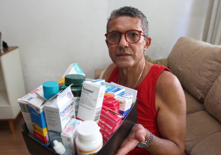 Idosos já gastam 70% da renda em farmácias