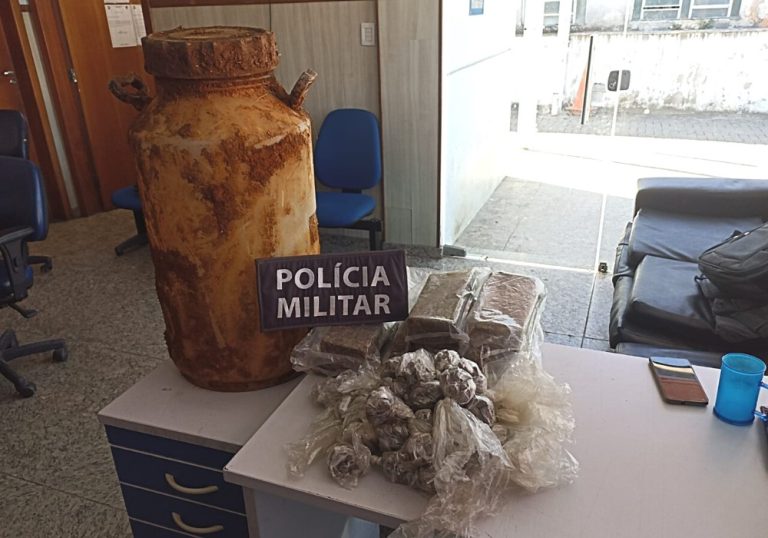 Tonel com maconha é apreendido pela polícia em Cariacica