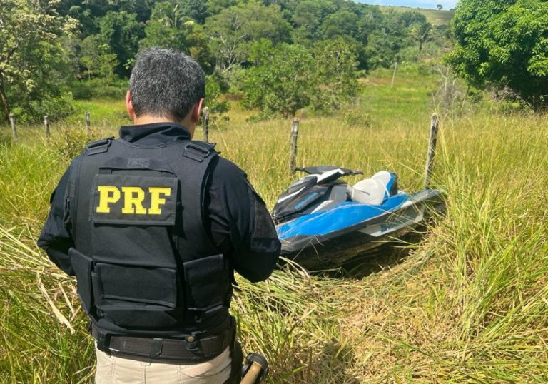 “Eu ia só dar um rolezinho”, diz mineiro preso por furtar jet-ski em Vitória