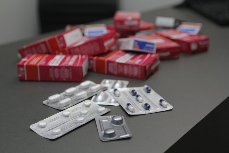 Remédios devem ter reajuste de 5,6% a partir de abril