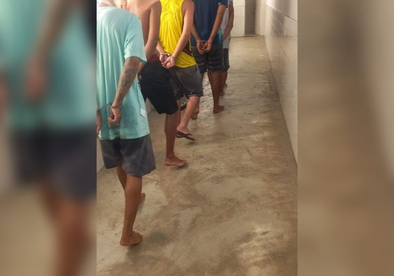Seis homens são presos após sequestro na Serra