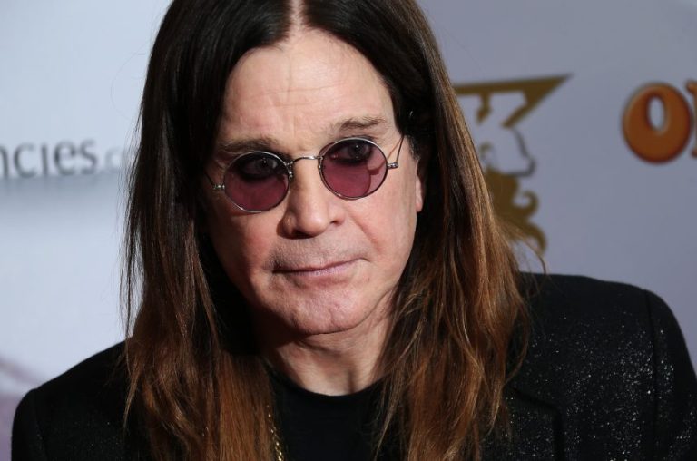 Ozzy Osbourne reclama do tratamento da imprensa sobre pausa na carreira