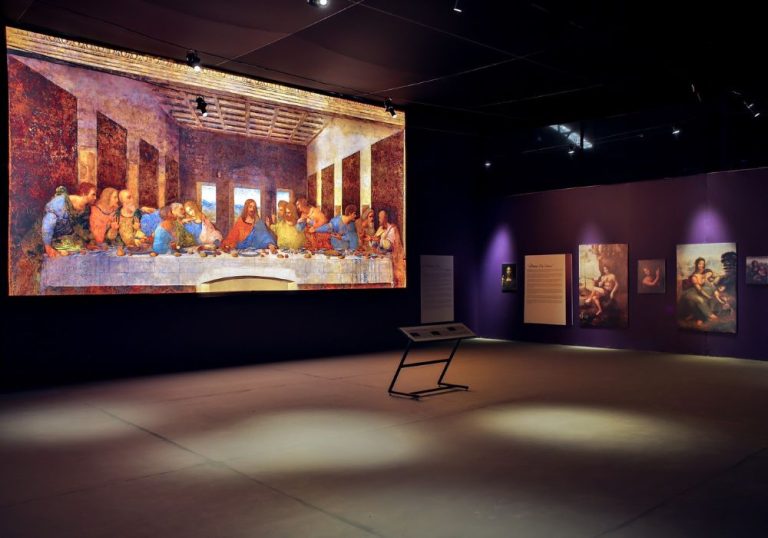 Universo de Da Vinci em exposições gratuitas em Vitória