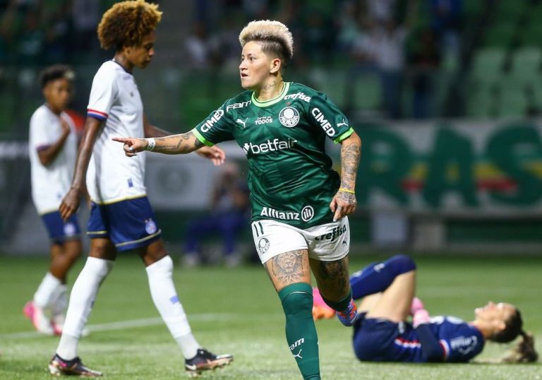 Palmeiras supera Bahia para assumir a liderança do Brasileiro Feminino
