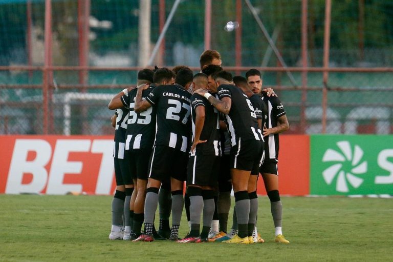 Sonolento, Botafogo empata sem gols com a Portuguesa-RJ pela Taça Rio