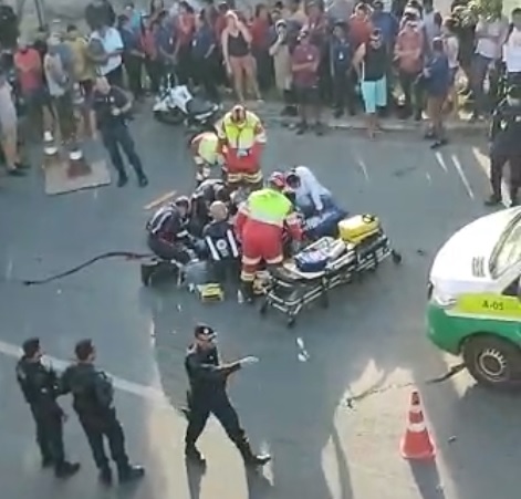 Motociclista morre ao bater em caminhão trator na BR 101