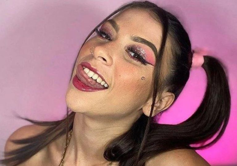 Juiz proíbe entrada de menores de idade no show de MC Pipokinha