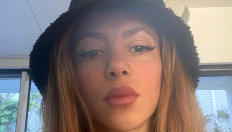 Shakira dá adeus a Barcelona em post: ‘Aprendi que amizade dura mais que o amor’