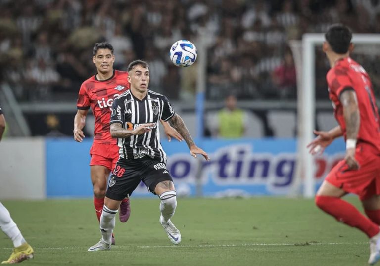 Atlético-MG leva gol no início e perde para Libertad em casa na Libertadores