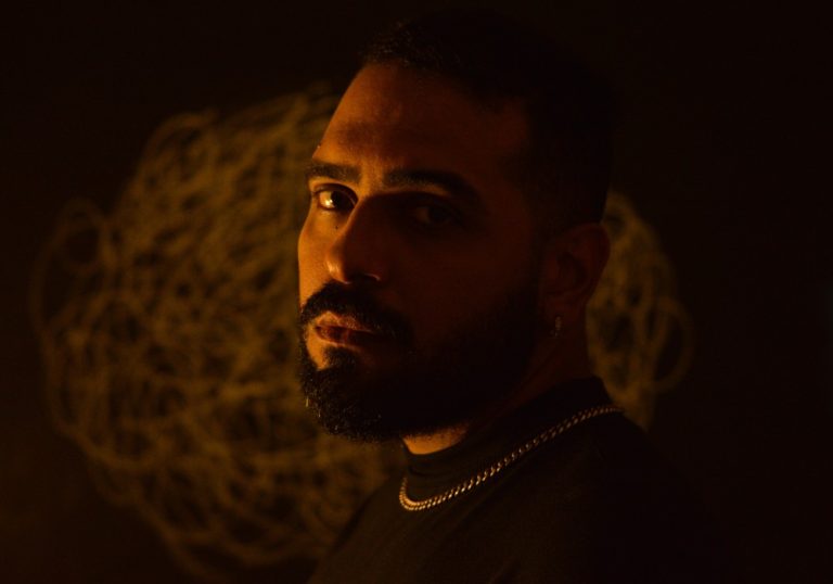 Desabafo musical em rock sobre a vida de professor